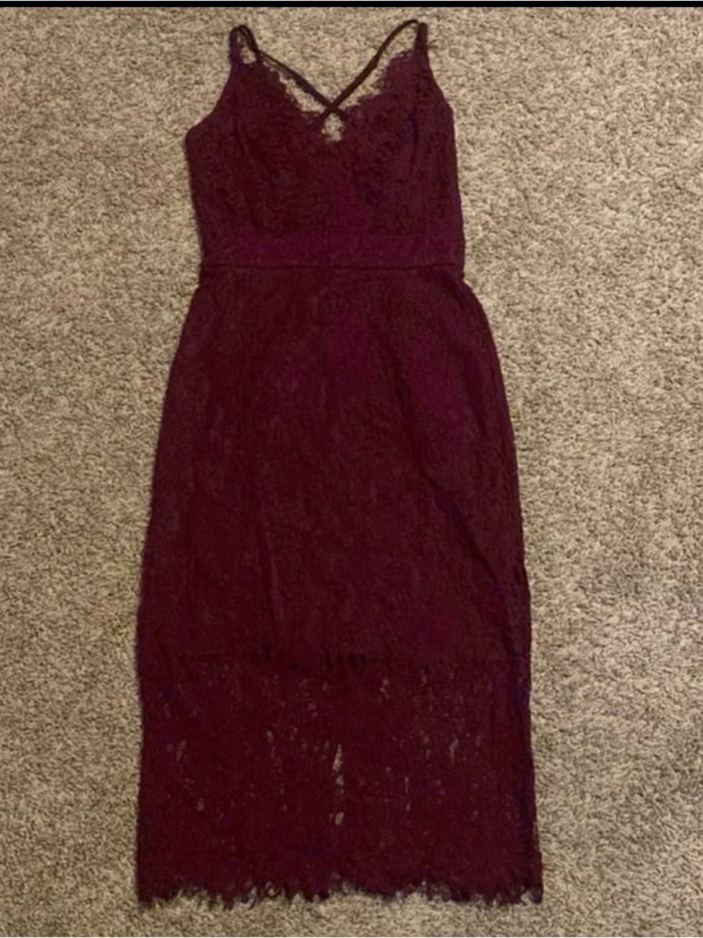 SOPRANO JUNIOR WOMENS SZ XS Maroon LACE SEMIFORMAL DRESS LIKE NEW ADJUSTABLE